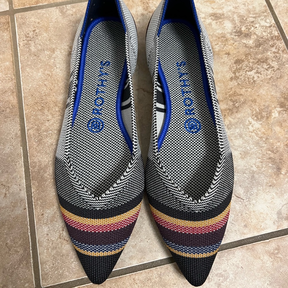 Rothy’s EEUC Inverse Stripe Points